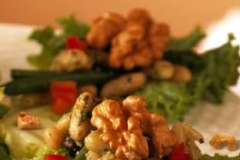 Walnut and Three Bean Salad 
