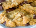 Vegan Mint Chocolate Chip Cookies