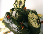 Raw Dolmas with Dill-Sour Cream Sauce