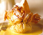 Pear Purses with Vanilla Sauce