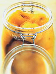 Bottled Apricots with Vanilla