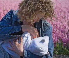 753594_spring_family_2.jpg