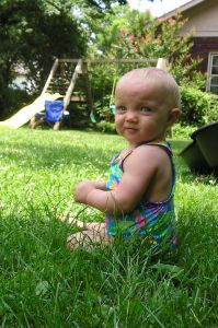 468654_baby_in_grass.jpg
