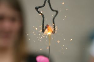 sparkler-safety.jpg