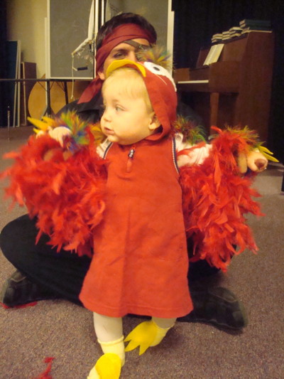 baby-parrot-little-monsters.JPG
