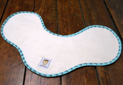 aqua-skulls-burp-cloth.jpg