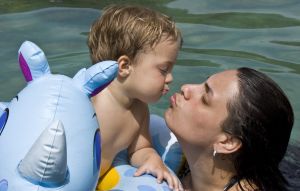 healthy baby swimming tips