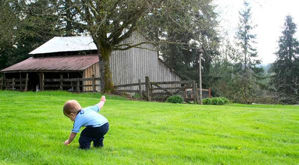 eye health, baby fun, baby outside, baby outside bag, baby playtime, eyesight babies
