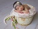 Newborn photography tips for moms
